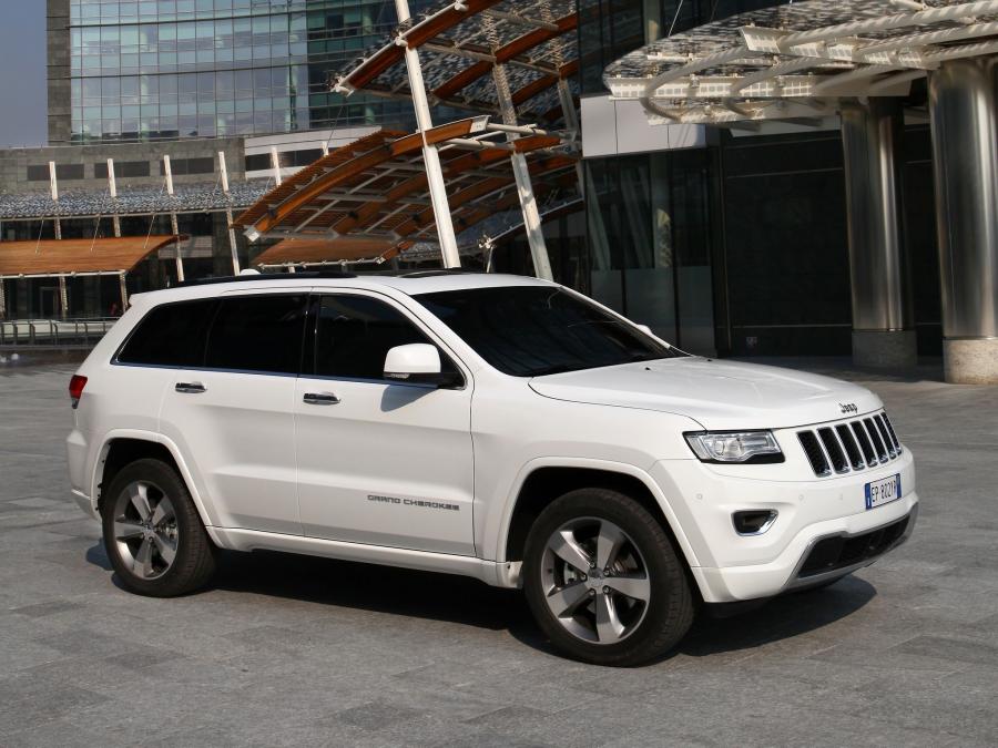  Jeep Grand Cherokee Overland 2013 года  (EU) (фото 11 из 16)
